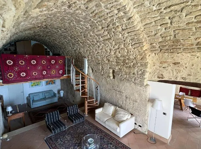 Admirari تروبيا